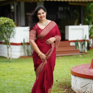 Rani Pink Pure Kanjivaram Silk Weaved With Copper Zari Comes With Heavy Kanjivaram Brocade Blouse